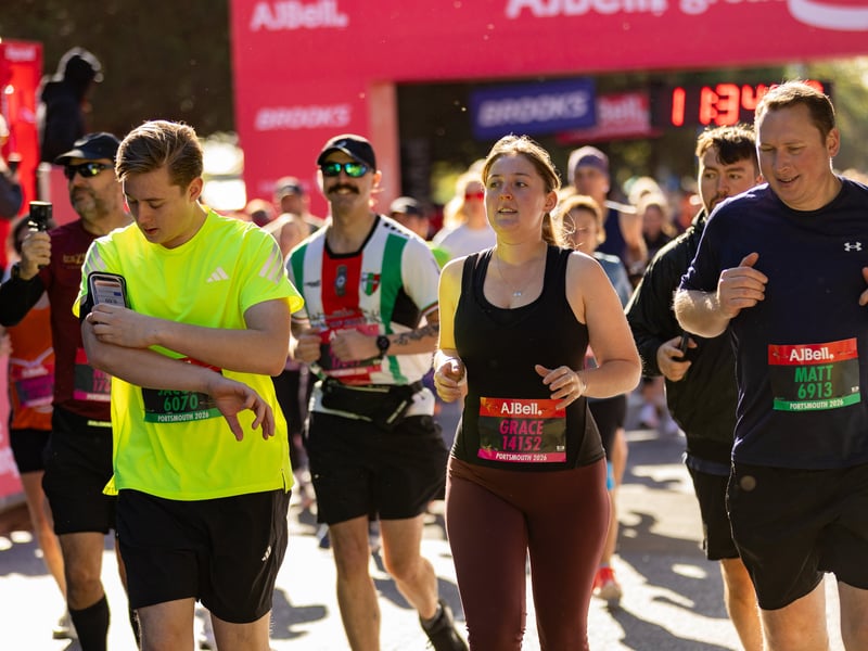 Great South Run 2026 blue and pink waves