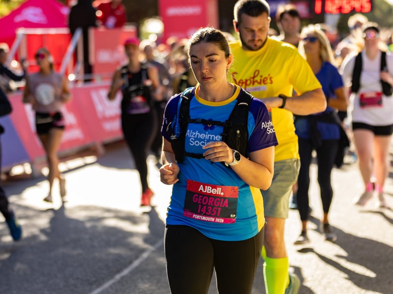 Great South Run 2026 blue and pink waves