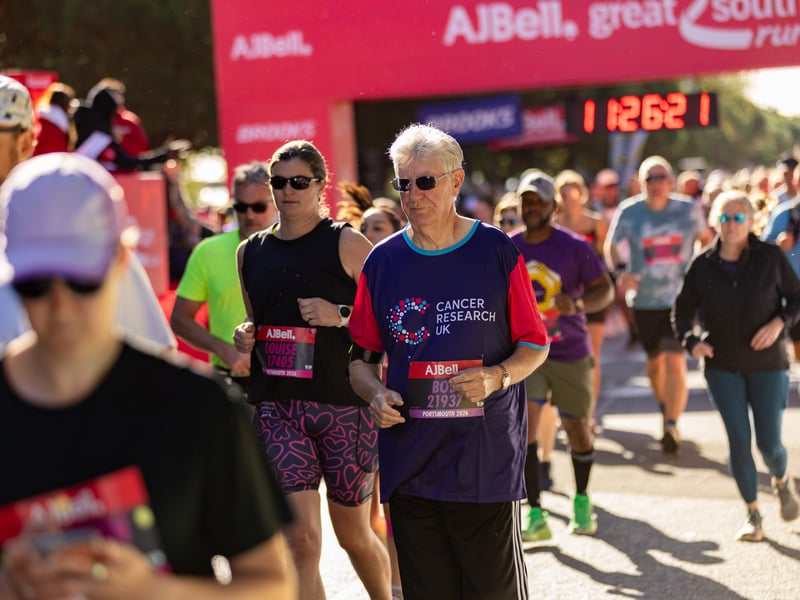 Great South Run 2026 blue and pink waves