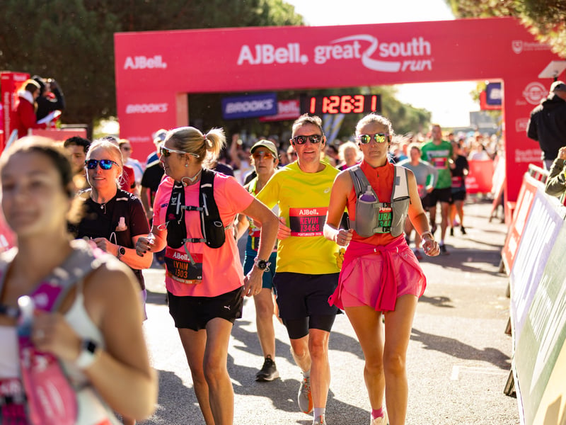 Great South Run 2026 blue and pink waves
