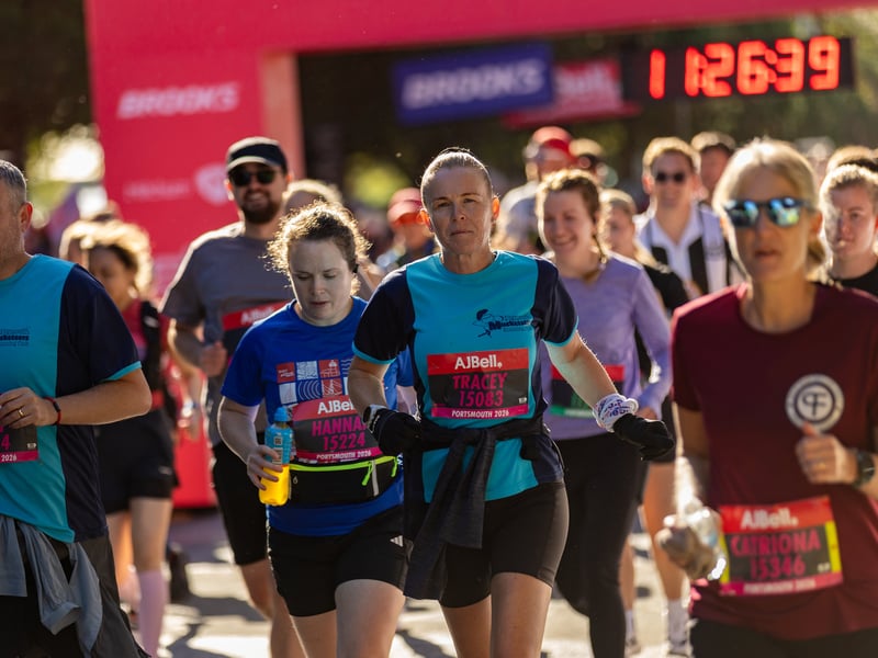 Great South Run 2026 blue and pink waves