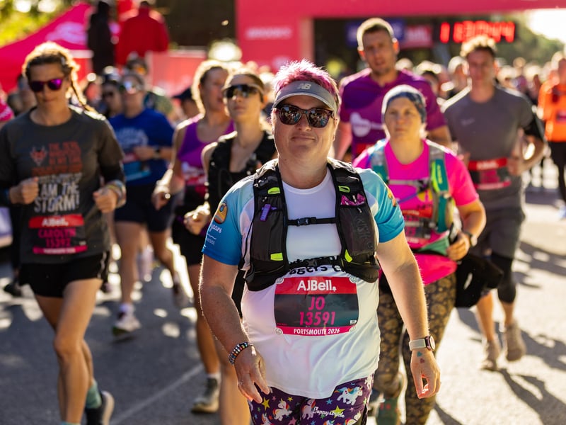 Great South Run 2026 blue and pink waves