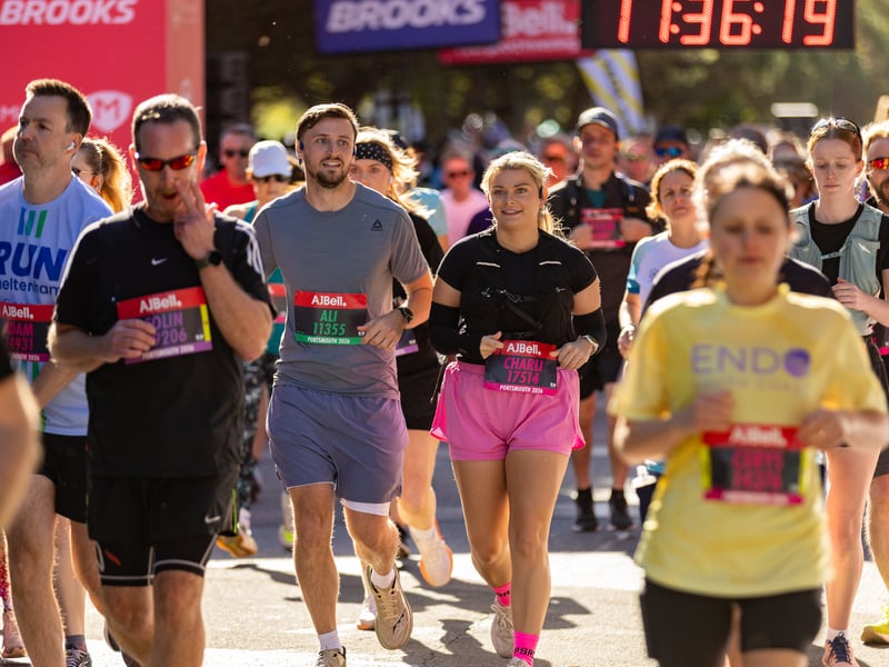Great South Run 2026 blue and pink waves