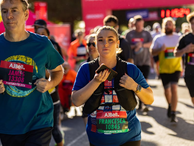 Great South Run 2026 green and orange waves