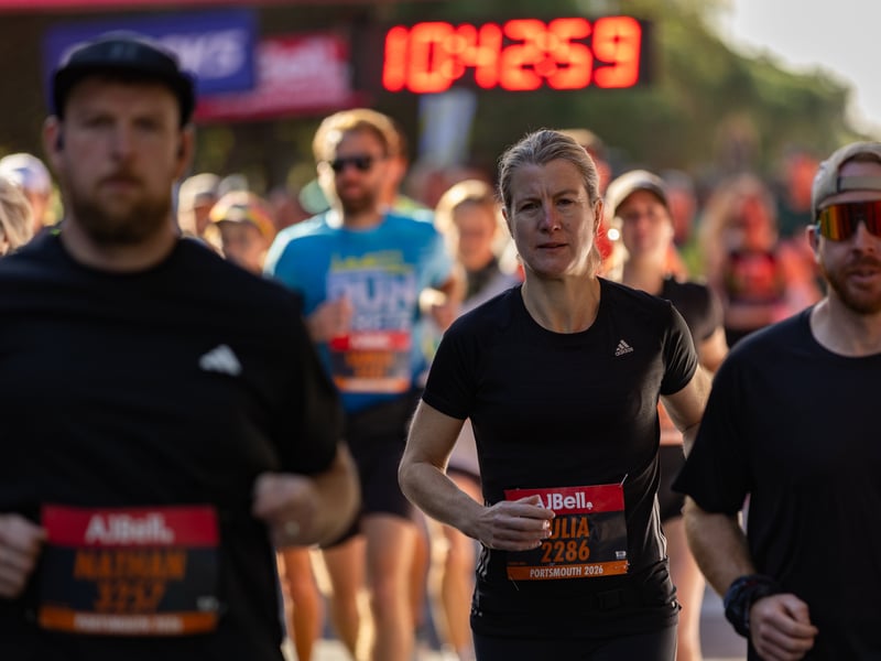 Great South Run 2026 green and orange waves