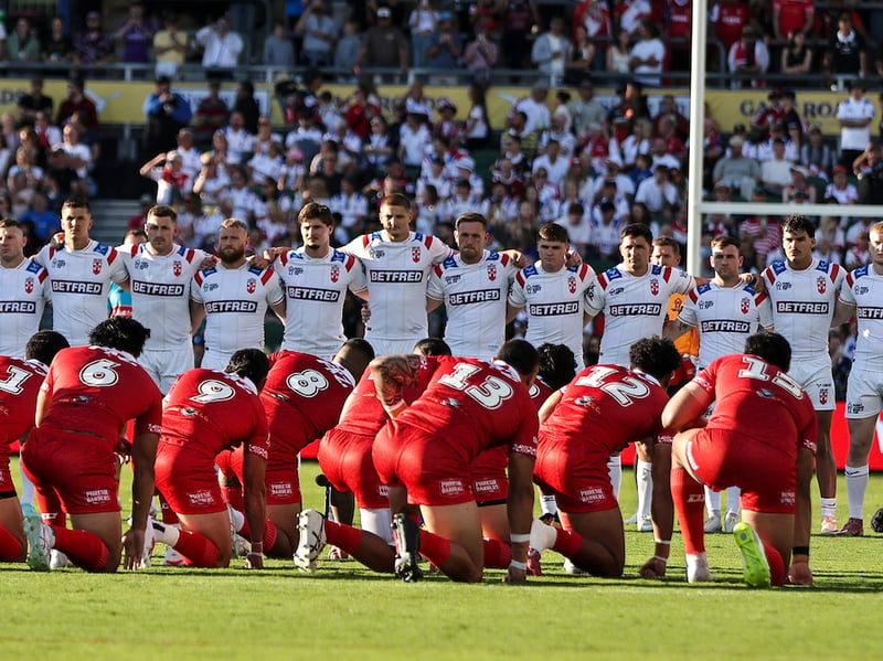 England line up to face the Tongan Sipi Tau