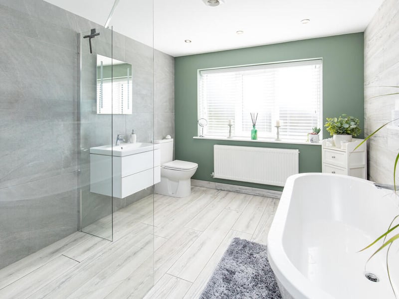 Bedroom one's en-suite bathroom