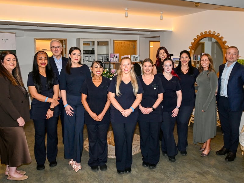 Mint Medispa Team Members with John Ryan, MD Pembroke Hotel, Paul Broderick, Pembroke Hotel and Michelle Gleeson, National Sales Manager BTL