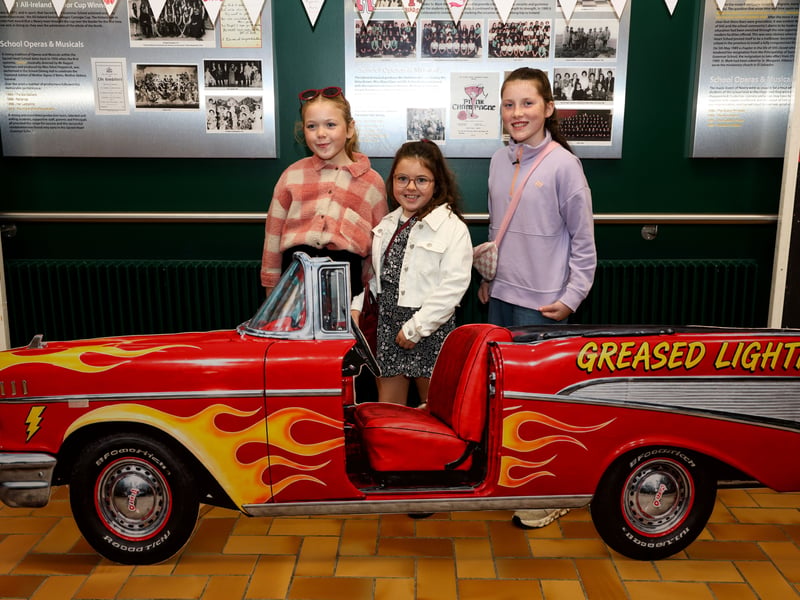 COUSINS. Orla, Josie and Grace. NM264254