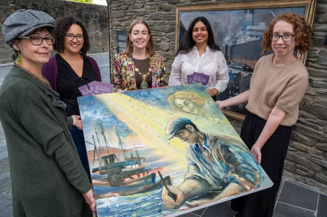 Pictured with the new painting on display at the Tower Museum, are, from left, Sinéad Smyth, artist, Josie Wood, The National Gallery London, Mayor of Derry City and Strabane District Council, councillor Grace Uí Niallais and Rohini Sharma, The National Gallery London.
