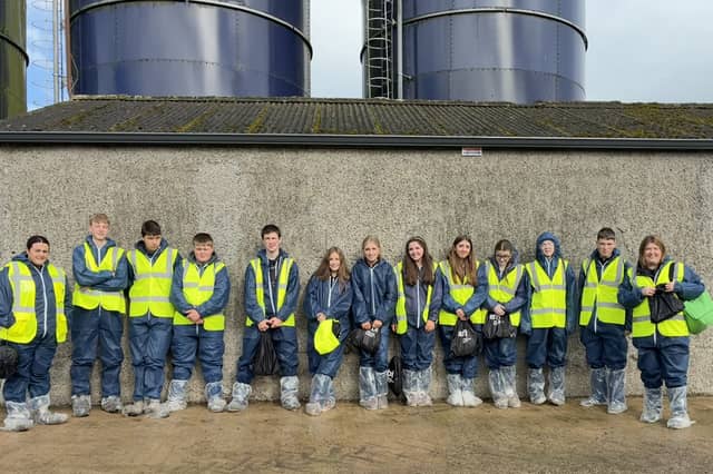 Students from Aughnacloy College at AFBI’s Schools Open Day. SU6843CD26