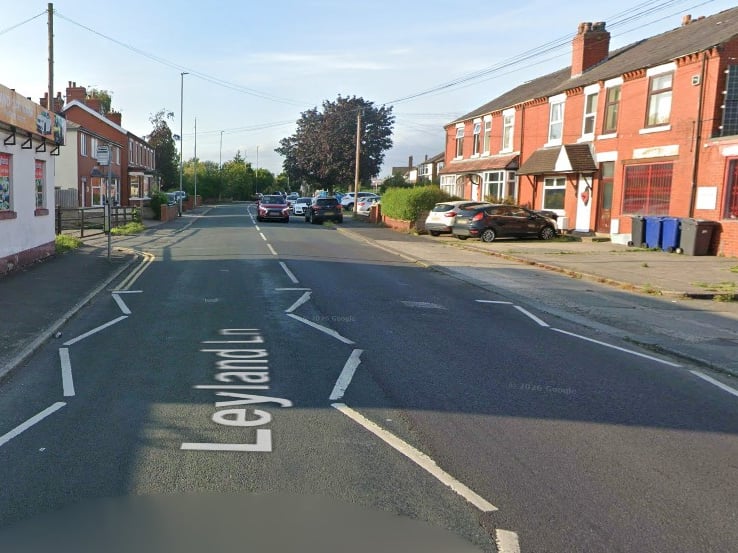 What: Temporary traffic lights
Why: open cut excavation required to replace leaking stop tap in the footway (United Utilities Water)
When: Oct 22-Oct 24