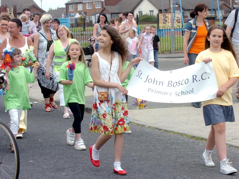 Town End Farm Carnival in 2010 and the pupils of the school were getting right into the spirit of the occasion.