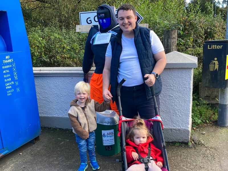 Matthew with Eden and Noah. ST264311