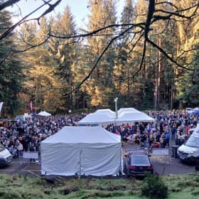 A section of the crowd that attended the Twilight Harvest Market at Gortin Glen Forest Park last Saturday. SU8043CD26