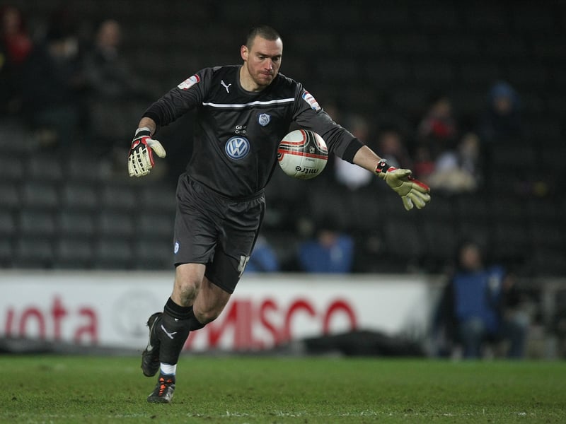 Originally signed on a three-month loan deal in September 2011, Bywater completed a permanent move to Hillsborough in January 2012. He established himself as Wednesday’s No.1 during the second half of the 2011/12 campaign before leaving Hillsborough in the summer of 2013. He went on to play for the likes of Millwall, Doncaster Rovers and Burton Albion ahead of announcing his retirement in 2020.