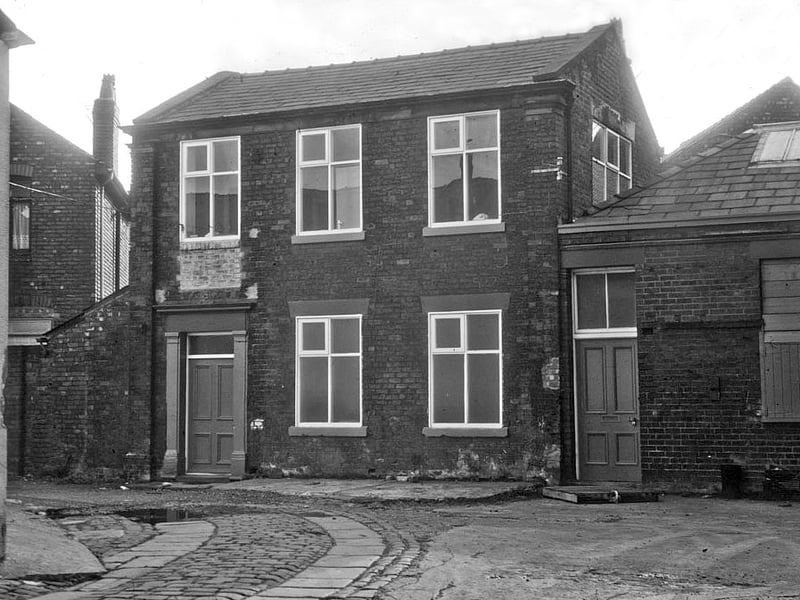 Paley Road Mill, Preston. 1980. House and office building at rear of mill. The site is recognisable today

 
