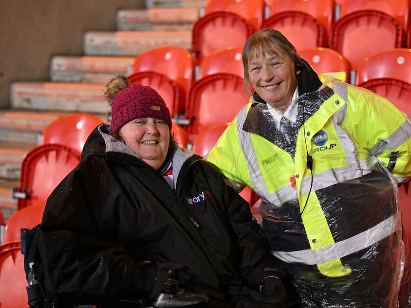 A crowd of 7,202 supporters were in attendance for the rainy evening fixture at the Club Doncaster Sports Village
