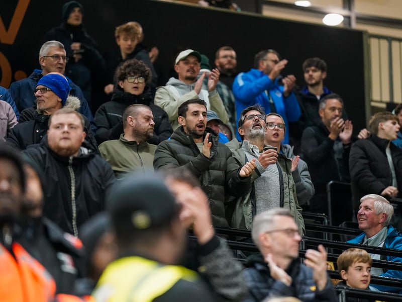 1,976 Pompey fans made the midweek trip to Molineux to witness Pompey pick up an important point.