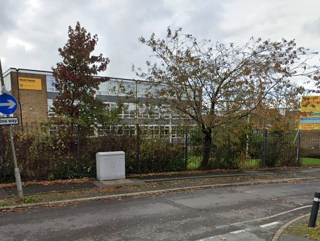209 pupils put this school as their first choice but only 151 first choice offers were handed out which is a success rate of 72.25%