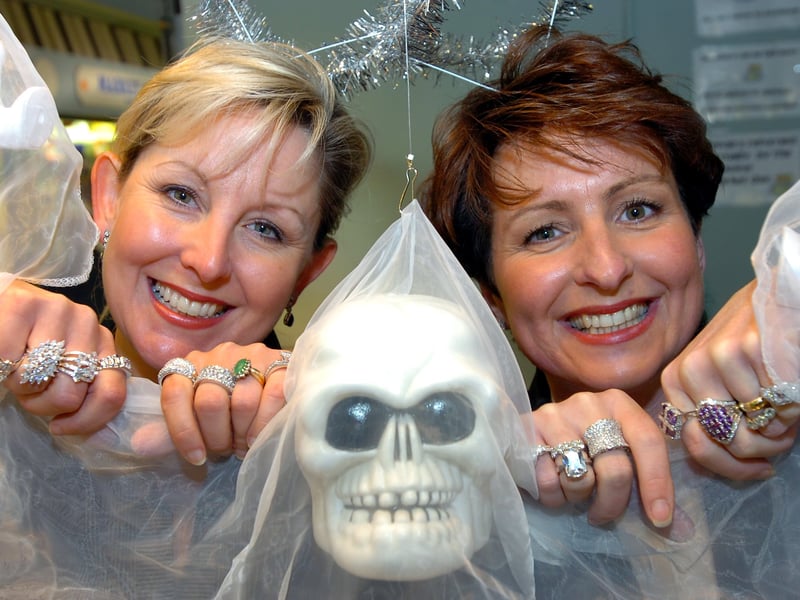 27 Oct 2006 
Jewellery Box co-owners Beverley Radford (left) and Sally Jacques have just opened their stall on Doncaster Market.


