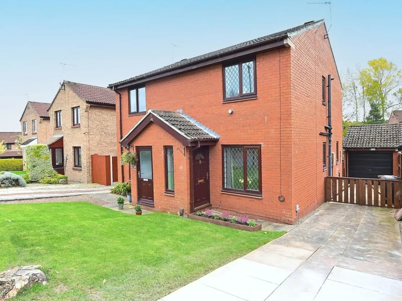 This two bedroom and one bathroom semi-detached house is for sale with Verity Frearson for £250,000