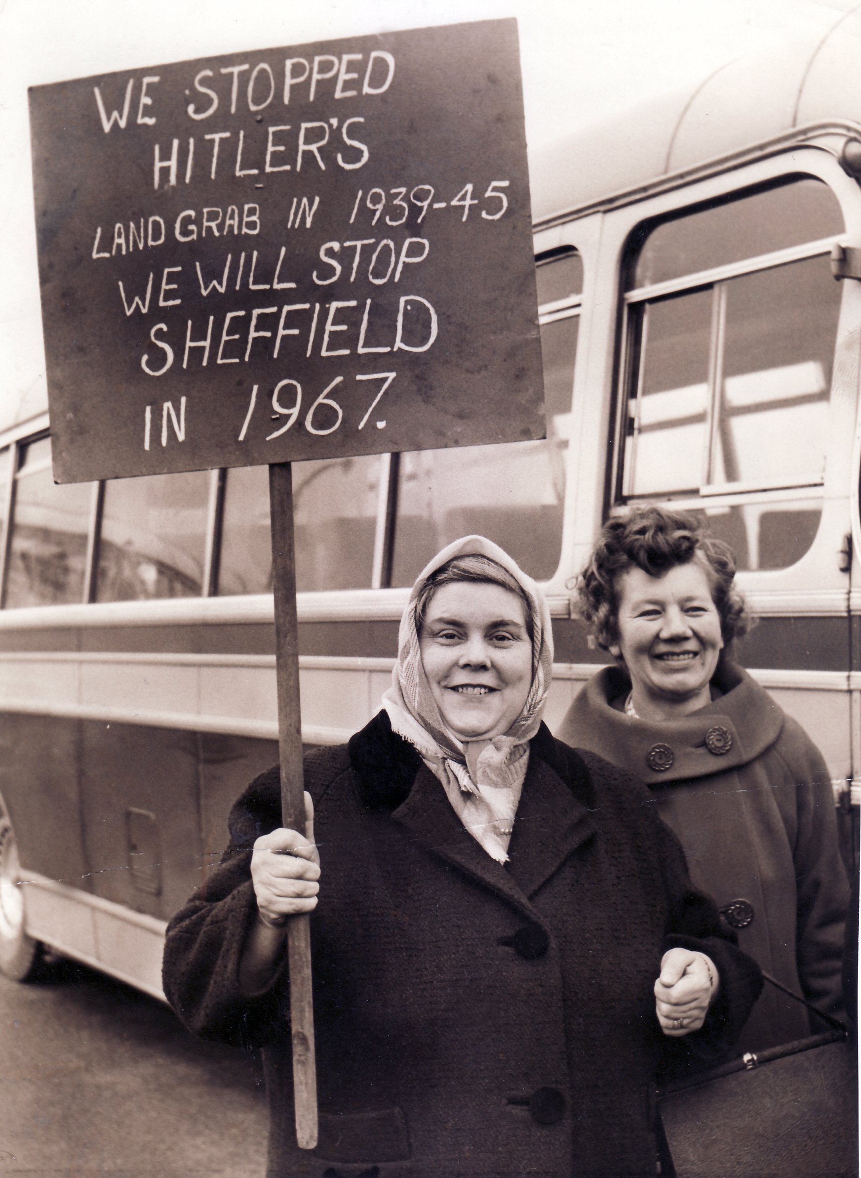 Mrs Ivy Standell of Carlton Close, Mosborough, Near Sheffield, with an eye-catching placard arrives at the Chesterfield Midland Station to catch the special train to London

Sheffield Boundaries Demonstration - 27th February 1967