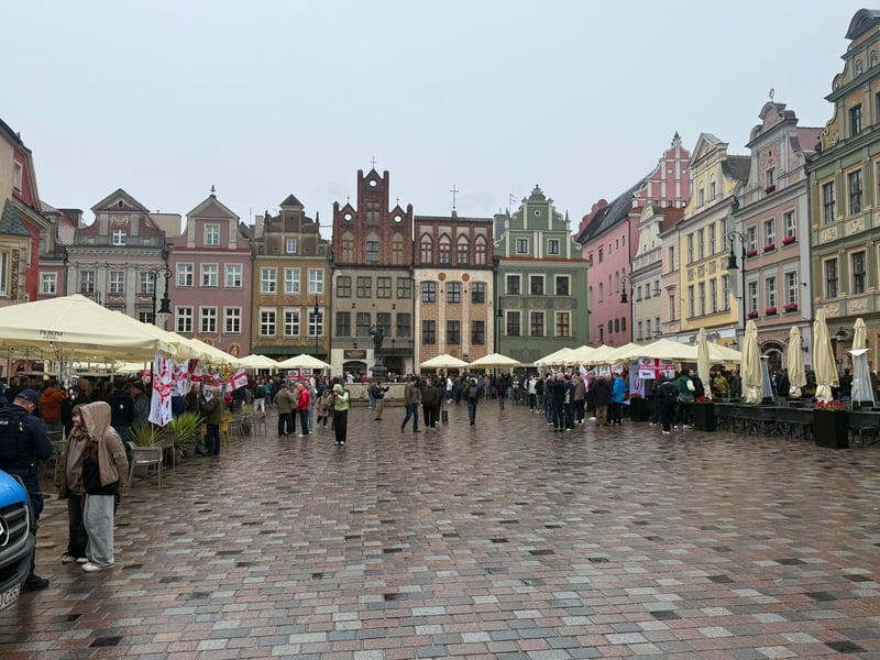Sunderland fans are over in Poznan in force. 