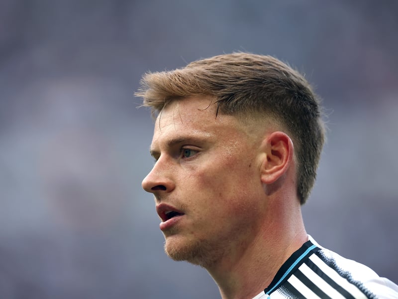 Another one who failed to produce in the recent back-to-back defeats. However, Barnes is one of the only genuine goalscorers at the club. We need to see more from him but he should keep his place for Sunday.