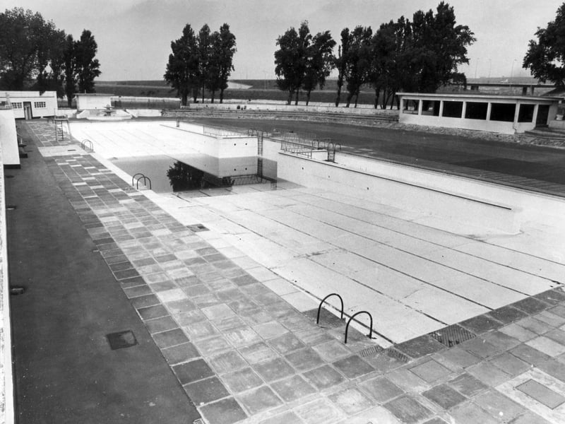 Hilsea Lido over the years.