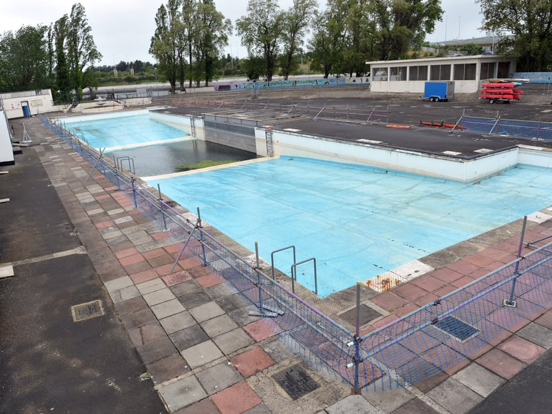 The Hilsea Lido in it's current condition in 2012.
Picture: Steve Reid (122230-370)