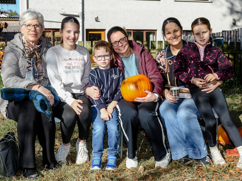 Rosina Wilson, Isla Weir, Isaac Weir, Vicky Weir, Kim Weir and Freya Weir, enjoying the recent Pick a Pumpkin event.