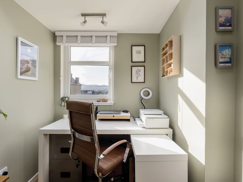 Further accommodation includes this dedicated study, ideal for home working. The property also benefits from gas central heating and double glazing throughout.