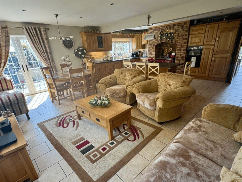 Kitchen/living area