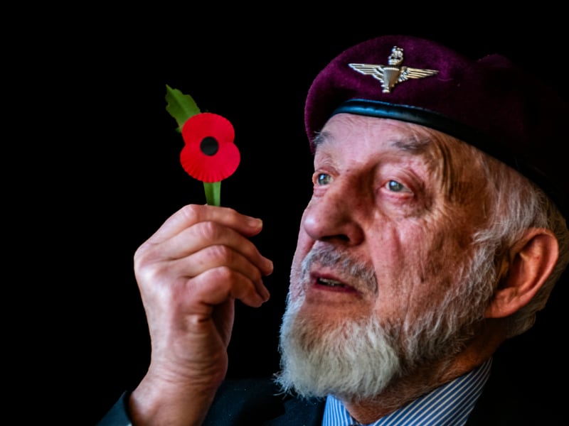  Veteran Neil Munro, aged 80 of Leeds, who served in Aden, Yemen, holding one of this year's poppies.