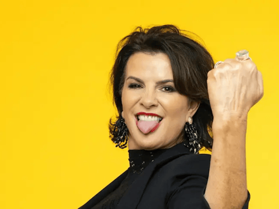 Irish comedy royalty Deirdre O’Kane aims for an off-kilter world, contrasting domestic mishaps and heartbreak with historical injustices 🎟️ City Varieties Music Hall