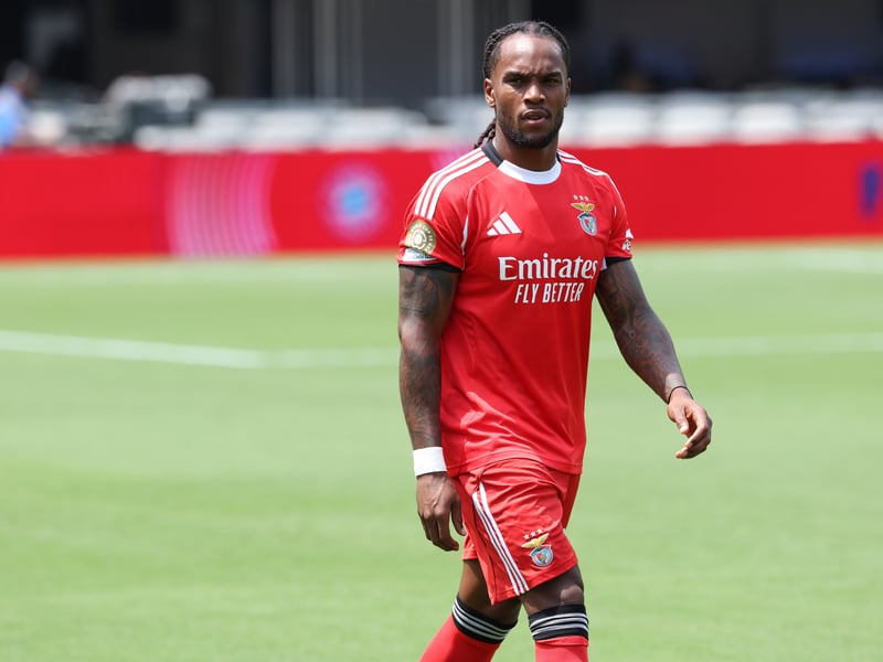 Former Swansea and Bayern Munich man available on a free after his PSG release.