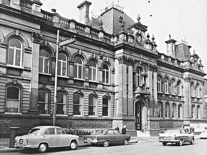 The impressive Victorian façade of Wolverhampton Town Hall stands imposing on North Street in March 1966. Classic 1960s saloons sit parked along the kerbside in front of the grand stone entrance and central clock tower, capturing the civic heart of the town during the mid-60s. Do you remember visiting the Town Hall or passing by its magnificent front steps back in March 1966?