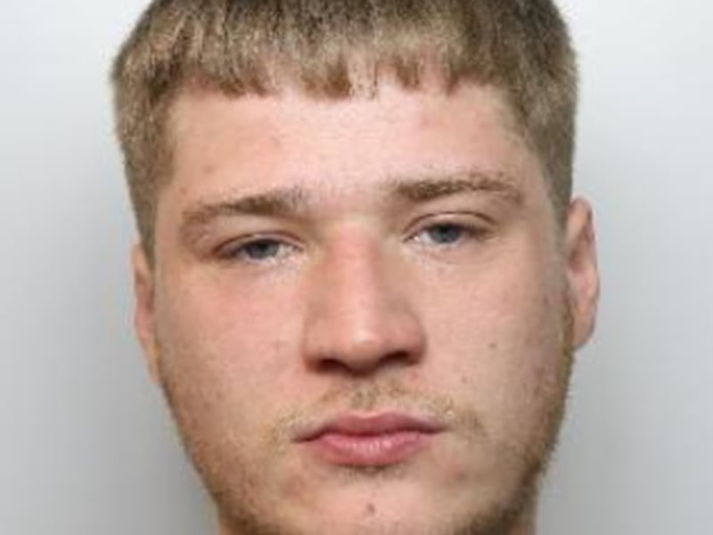 Jealous Sheffield man Bradley, 22, “made threats” toward his ex-girlfriend and her unborn baby when he was released from jail to discover she was pregnant by another male.
Harry Bradley’s three-year relationship with his ex ended in 2024 when his alcohol abuse got “out of control” following the death of his mother, Sheffield Crown Court heard.
The court heard Bradley, aged 22, had a serious record for violence including battery, threatening behaviour, weapons and actual bodily harm.
He was jailed for 12 months.