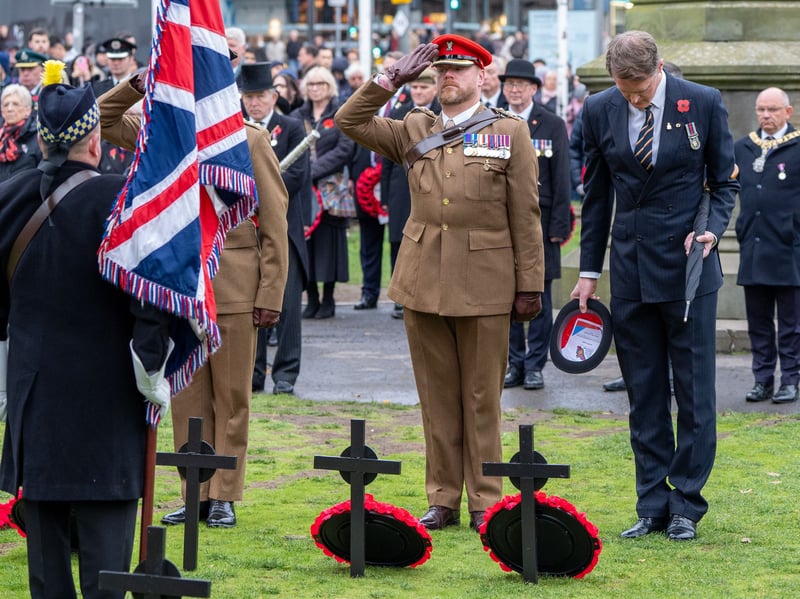 Veterans, members of the Armed Forces and dignitaries lay wreaths during the Service of Dedication 