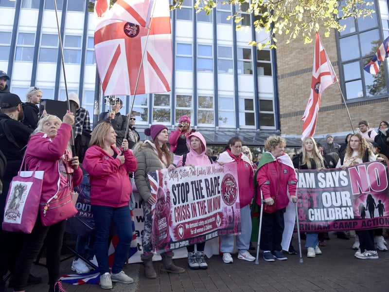 Anti-migrant protestors in Gosport.

Picture: Sarah Standing (251026-1822)