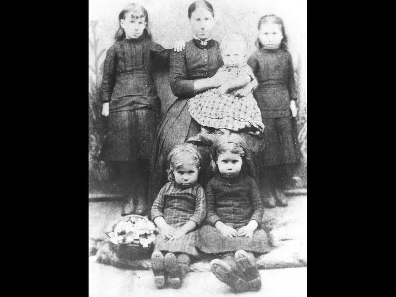 An unknown Ironbridge family. The number of children was typical of the times, but the other side of the coin was that infant mortality was high.