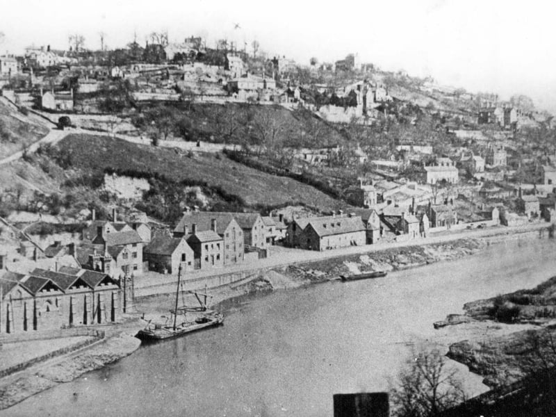 The River Severn at Ironbridge was still a commercial waterway at the time of this picture, as indicated by the boat moored up by the Severn Warehouse. On January 25, 1895, a barge loaded with firebricks collided with one of the buttresses of Bridgnorth Bridge and broke up and sank. The three men on board escaped. It was the last commercial voyage on the River Severn in Shropshire. 

