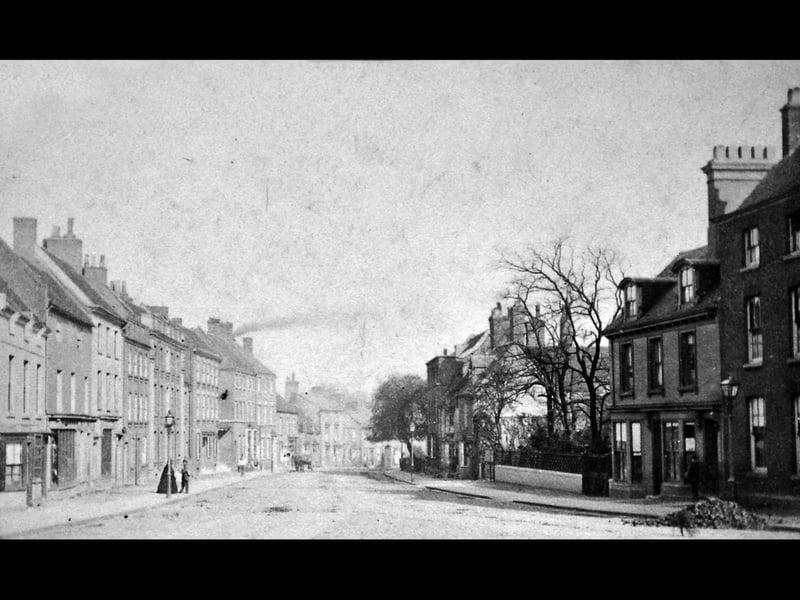 There's something spilling into the street in this picture of Lower Bar, Newport. Coal perhaps? The photo looks like it may be from around the 1860s. It was taken by H Howle, a photographer in Newport in Victorian times, based in the High Street. He took many pictures, many of which were cartes de visite of local people, over several decades. 