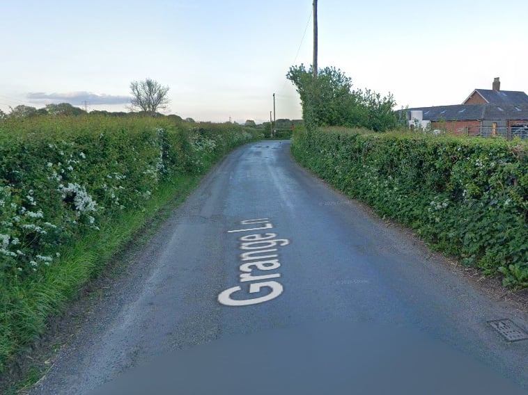 What: Road closed
Why: LONGTON V9052 - PON Gigabit 1331836 - To build new  joint box in (BT) 
When: Nov 1- Nov 2