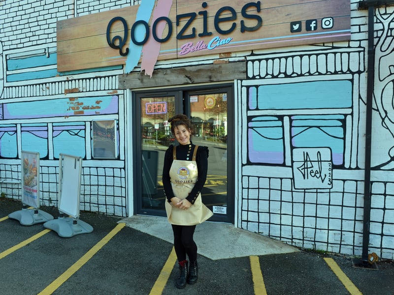 Elisa Cooper, who is at the helm of Qoozies Bella Ciao, has been a part of Qoozies family since day one.