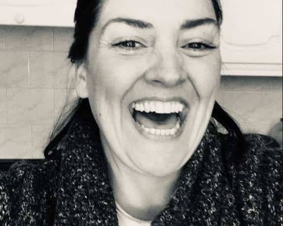 Brunella Sherry, known to friends and family as Bee, and daughter of the late Irish country singer Brian Coll,will showcase a selection of her original paintings, fine-art prints and poetry at the Richmond Centre on Friday 30 and Saturday, October 31. SU6944CD26 
