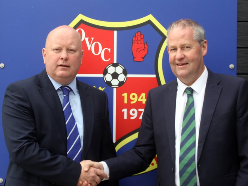 Club Chairman, Neil Megaw welcomes  Maurice Johnston, Deputy Chairman of the Mid Ulster Football League Committee. ND264117