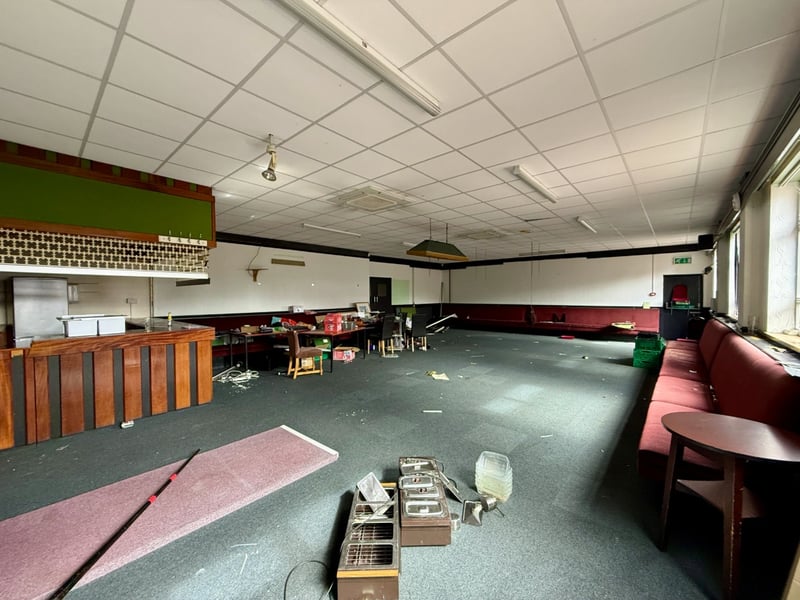 The property has a number of function rooms and a snooker room.