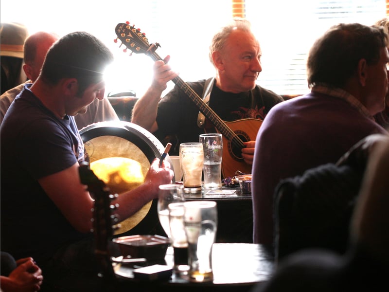 Dónal joined on bodhrán by Liam Cryan and local musicians